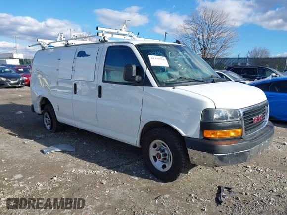 2021 GMC Savana Cargo Van with VIN 1GTW7AF78M1242423, listed as a IAAI auction lot 41479526 with 1 mi miles. Bid and sale history available at carsss.com. Image 1.