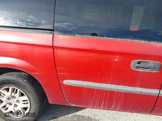2004 Dodge Caravan SE with VIN 1D4GP24R24B542860, listed as a IAAI auction lot 41907813 with 177,336 mi miles. Bid and sale history available at carsss.com. Image 13.