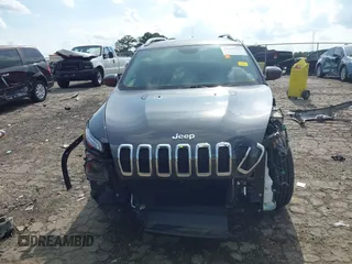 2016 Jeep Cherokee Latitude with VIN 1C4PJLCS1GW257539, listed as a IAAI auction lot 42445331 with 55,879 mi miles and . Bid and sale history available at DreamBid. Image 12.