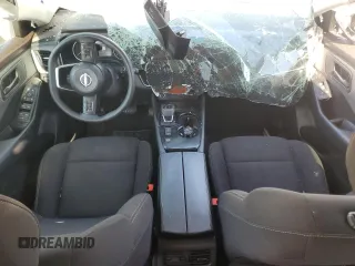 2023 Nissan Rogue S z VIN 5N1BT3AA3PC799012, wystawiony jako Copart lot #56778385 z przebiegiem 33 608 mil mil oraz Szkoda całkowita • Salvage title. Historia ofert i sprzedaży dostępna na DreamBid. Obrazek 8.