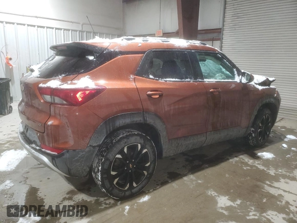 2021 Chevrolet TrailBlazer LT with VIN KL79MRSL3MB001755, listed as a Copart auction lot 46028375 with Not Provided miles and Salvage Title. Bid and sale history available at DreamBid. Image 3.