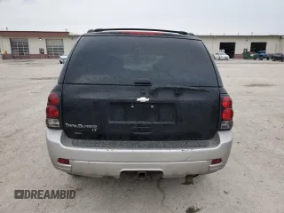 2008 Chevrolet TrailBlazer 1LT with VIN 1GNDT13S882194151, listed as a Copart auction lot 83656944 with 246,688 mi miles and Clean Title. Bid and sale history available at DreamBid. Image 6.