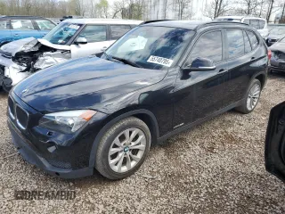 2013 BMW X1 xDrive28i z VIN WBAVL1C58DVR82070, wystawiony jako Copart lot #55740795 z przebiegiem 136 394 mil mil oraz Nie do naprawy • Non repairable. Historia ofert i sprzedaży dostępna na DreamBid. Obrazek 1.