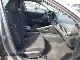 2022 Hyundai Elantra SEL with VIN KMHLM4AG9NU322152, listed as a IAAI auction lot 41630794 with 68,287 mi miles and . Bid and sale history available at DreamBid. Image 5.