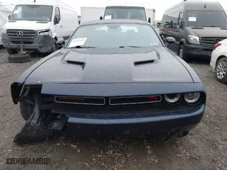2015 Dodge Challenger R/T with VIN 2C3CDZAT1FH707230, listed as a IAAI auction lot 41113115 with 88,537 mi miles. Bid and sale history available at carsss.com. Image 12.