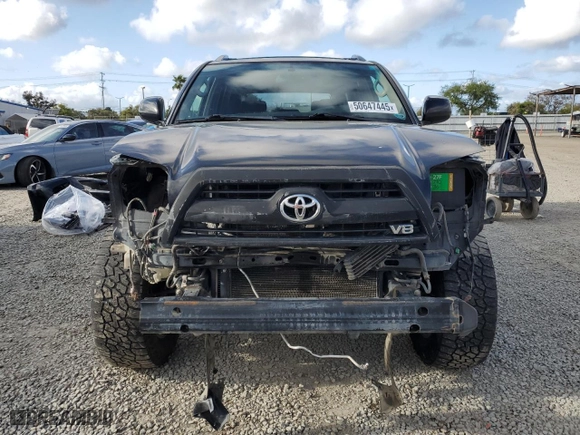 2008 Toyota 4Runner Limited with VIN JTEBT17R78K002415, listed as a Copart auction lot 50647445 with 187,845 mi miles and Salvage Title. Bid and sale history available at carsss.com. Image 5.