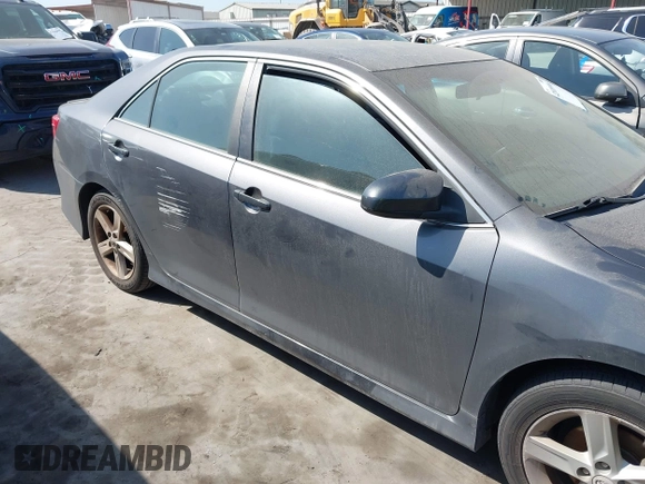 2013 Toyota Camry L with VIN 4T1BF1FK6DU655473, listed as a IAAI auction lot 42018906 with 185,374 mi miles. Bid and sale history available at carsss.com. Image 13.