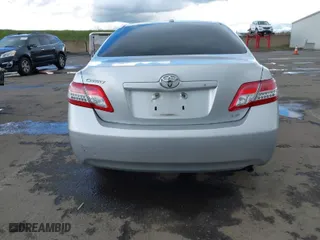 2011 Toyota Camry LE with VIN 4T1BF3EK8BU197588, listed as a IAAI auction lot 41789206 with 200,271 mi miles. Bid and sale history available at carsss.com. Image 16.
