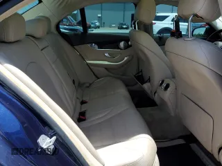 2015 Mercedes-Benz C 300 Luxury with VIN 55SWF4KB5FU034698, listed as a Copart auction lot 64422385 with 161,007 mi miles and Clean title. Bid and sale history available at DreamBid. Image 10.
