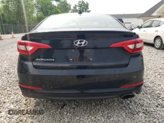 2017 Hyundai Sonata 2.4L z VIN 5NPE24AF9HH568742, wystawiony jako Copart lot #59537275 z przebiegiem 132 831 mil mil oraz Szkoda całkowita • Salvage title. Historia ofert i sprzedaży dostępna na DreamBid. Obrazek 6.