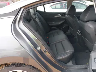 2017 Nissan Maxima Platinum with VIN 1N4AA6AP8HC452861, listed as a IAAI auction lot 41752732 with 21,187 mi miles and . Bid and sale history available at DreamBid. Image 8.