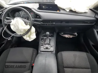 2022 Mazda CX-30 S with VIN 3MVDMBAL7NM418164, listed as a Copart auction lot 41493465 with 28,646 mi miles and Salvage title. Bid and sale history available at DreamBid. Image 8.