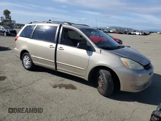 2004 Toyota Sienna CE with VIN 5TDZA23C84S012681, listed as a Copart auction lot 49515985 with 123,875 mi miles and Salvage Title. Bid and sale history available at carsss.com. Image 4.