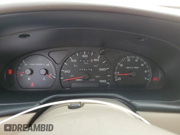 2001 Mercury Sable with VIN 1MEFM53U61A611073, listed as a Copart auction lot 60880625 with 273,178 mi miles and Clean title. Bid and sale history available at DreamBid. Image 9.