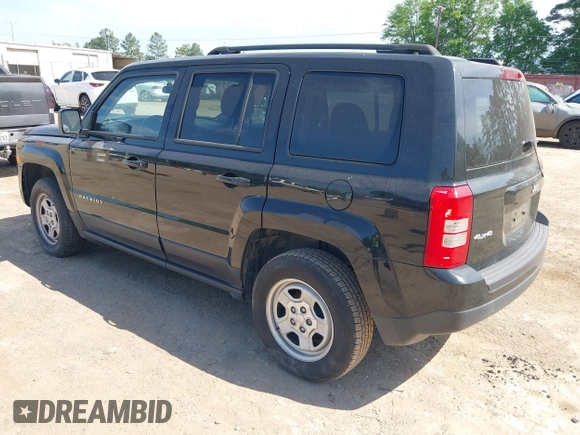 2015 Jeep Patriot Sport with VIN 1C4NJRBB2FD109499, listed as a IAAI auction lot 42027896 with 44,485 mi miles and . Bid and sale history available at carsss.com. Image 3.
