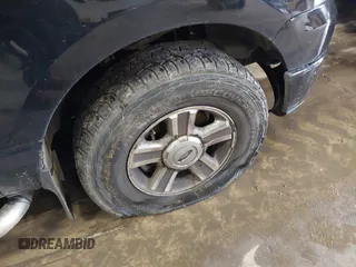 2008 Ford F-150 STX с VIN 1FTRX14W58FB82133, выставлен на аукционе IAAI как лот 41728476 с пробегом 240 697 миль миль и . История ставок и продаж доступна на DreamBid. Изображение 14.