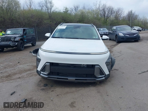 2025 Hyundai Kona Limited with VIN KM8HECA39SU243005, listed as a IAAI auction lot 41908621 with 525 mi miles and . Bid and sale history available at DreamBid. Image 13.