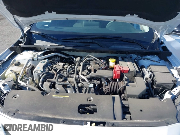 2024 Nissan Sentra SR with VIN 3N1AB8DV8RY262356, listed as a IAAI auction lot 41104932 with 5,880 mi miles and . Bid and sale history available at DreamBid. Image 10.