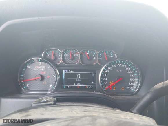 2018 Chevrolet Silverado 1500 LT with VIN 1GCVKRECXJZ116262, listed as a IAAI auction lot 41572273 with 221,864 mi miles. Bid and sale history available at carsss.com. Image 7.