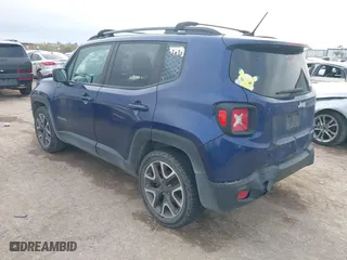2017 Jeep Renegade Altitude with VIN ZACCJABB9HPG45573, listed as a IAAI auction lot 40929936 with 103,810 mi miles. Bid and sale history available at carsss.com. Image 3.