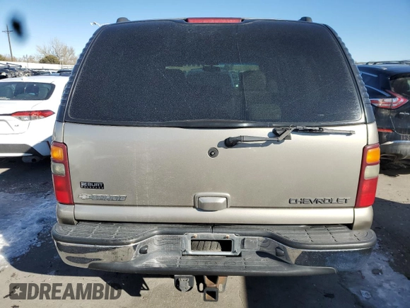 2002 Chevrolet Tahoe Z71 with VIN 1GNEK13Z32R199762, listed as a Copart auction lot 88111095 with 152,509 mi miles and Salvage Title. Bid and sale history available at carsss.com. Image 6.