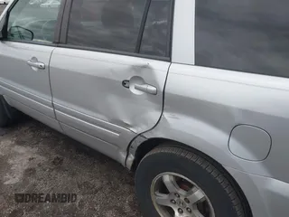 2008 Honda Pilot SE with VIN 5FNYF18388B018605, listed as a IAAI auction lot 41739400 with 333,305 mi miles and . Bid and sale history available at DreamBid. Image 6.