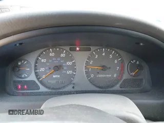 2001 Nissan Sentra GXE z VIN 3N1CB51D01L473085, wystawiony jako IAAI lot #41615385 z przebiegiem 38 731 mil mil oraz . Historia ofert i sprzedaży dostępna na DreamBid. Obrazek 7.