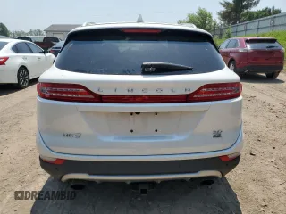 2016 Lincoln MKC Select with VIN 5LMCJ2D91GUJ08377, listed as a Copart auction lot 59960555 with 139,628 mi miles and Clean title. Bid and sale history available at DreamBid. Image 6.
