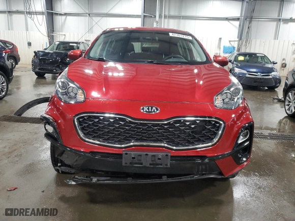 2020 Kia Sportage LX with VIN KNDPMCAC3L7748721, listed as a Copart auction lot 47761215 with 48,657 mi miles and Salvage Title. Bid and sale history available at carsss.com. Image 5.