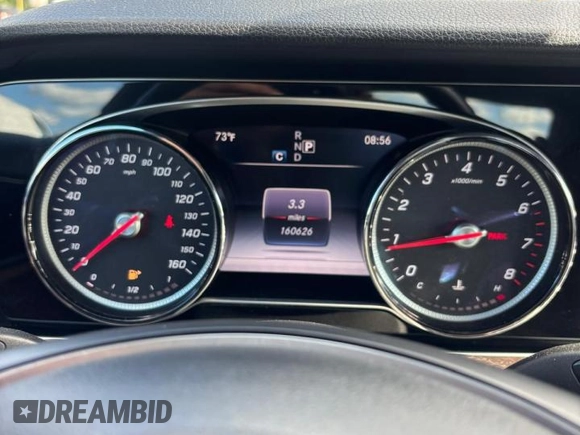 2017 Mercedes-Benz E 300 Luxury with VIN WDDZF4KB1HA058612, listed as a Copart auction lot 62069435 with 160,626 mi miles and Clean title. Bid and sale history available at DreamBid. Image 9.