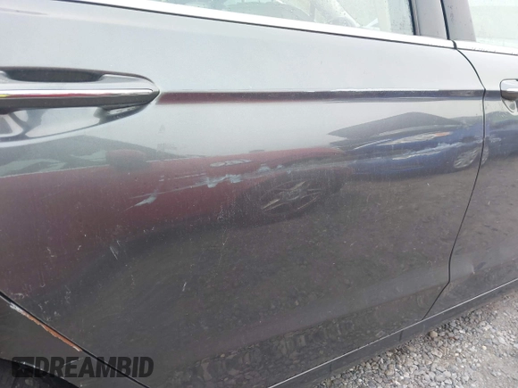 2018 Ford Fusion Energi SE with VIN 3FA6P0PU1JR130262, listed as a IAAI auction lot 41495217 with 68,708 mi miles. Bid and sale history available at carsss.com. Image 17.