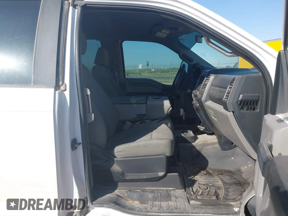 2017 Ford F-250 XLT with VIN 1FT7X2B67HEB92247, listed as a IAAI auction lot 42256813 with 137,486 mi miles and . Bid and sale history available at DreamBid. Image 5.