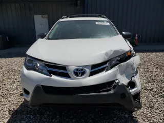 2015 Toyota RAV4 LE with VIN JTMBFREV0FD110418, listed as a Copart auction lot 58050545 with Not provided miles and Salvage title. Bid and sale history available at DreamBid. Image 5.