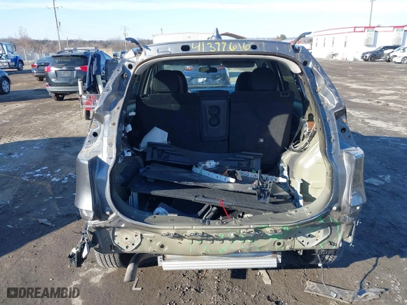 2018 Nissan Rogue S with VIN 5N1AT2MV1JC850356, listed as a IAAI auction lot 41377616 with 555,746 mi miles. Bid and sale history available at carsss.com. Image 17.