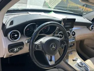 2018 Mercedes-Benz GLC with VIN WDC0G4JB0JV018001, listed as a Copart auction lot 55706755 with 137,134 mi miles and Clean Title. Bid and sale history available at carsss.com. Image 9.