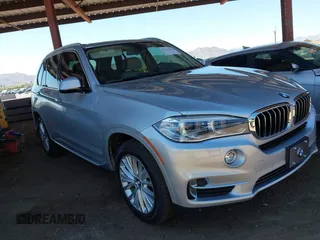 2016 BMW X5 xDrive40e z VIN 5UXKT0C54G0F74863, wystawiony jako IAAI lot #42110543 z przebiegiem 71 140 mil mil oraz . Historia ofert i sprzedaży dostępna na DreamBid. Obrazek 1.