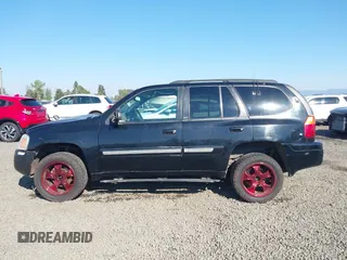 2002 GMC Envoy SLT z VIN 1GKDT13S522146661, wystawiony jako IAAI lot #40502587 z przebiegiem 274 877 mil mil oraz . Historia ofert i sprzedaży dostępna na DreamBid. Obrazek 15.