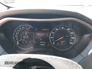 2016 Lincoln MKZ with VIN 3LN6L2J98GR611569, listed as a IAAI auction lot 42151123 with 84,184 mi miles and . Bid and sale history available at DreamBid. Image 7.