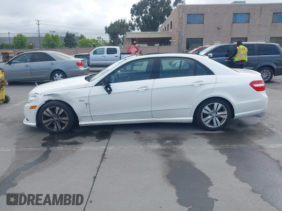 2011 Mercedes-Benz E 350 Luxury with VIN WDDHF2EB5BA436515, listed as a IAAI auction lot 42253572 with 129,133 mi miles and . Bid and sale history available at DreamBid. Image 14.