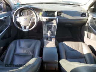 2016 Volvo V60 T5 Drive-E Premier with VIN YV140MEK6G1313426, listed as a Copart auction lot 85919554 with 121,818 mi miles and Salvage Title. Bid and sale history available at carsss.com. Image 8.