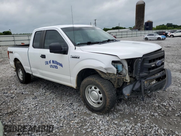 2017 Ford F-150 XL z VIN 1FTFX1EFXHKC26040, wystawiony jako Copart lot #55594585 z przebiegiem 76 490 mil mil oraz Szkoda całkowita • Salvage title. Historia ofert i sprzedaży dostępna na DreamBid. Obrazek 4.