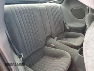 1998 Pontiac Firebird Firebird z VIN 2G2FS22K2W2216667, wystawiony jako Copart lot #63143015 z przebiegiem 107 097 mil mil oraz Szkoda całkowita • Salvage title. Historia ofert i sprzedaży dostępna na DreamBid. Obrazek 10.