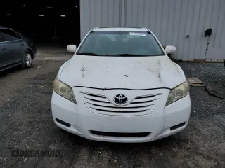 2008 Toyota Camry LE z VIN 4T1BE46K28U730356, wystawiony jako Copart lot #71500284 z przebiegiem 221 011 mil mil oraz Czysty tytuł • Clean title. Historia ofert i sprzedaży dostępna na DreamBid. Obrazek 5.