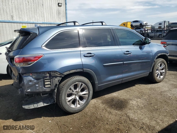 2016 Toyota Highlander LE Plus with VIN 5TDZKRFH8GS182363, listed as a Copart auction lot 52109215 with 115,726 mi miles and Salvage Title. Bid and sale history available at carsss.com. Image 3.