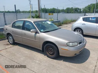 1998 Oldsmobile Cutlass GL z VIN 1G3NB52M8W6330343, wystawiony jako IAAI lot #42464937 z przebiegiem 146 023 mil mil oraz . Historia ofert i sprzedaży dostępna na DreamBid. Obrazek 1.