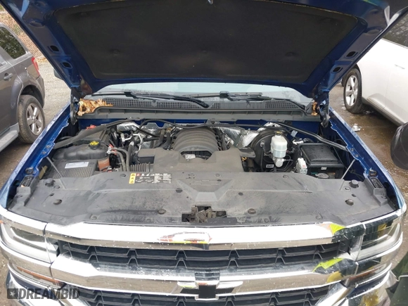 2018 Chevrolet Silverado 1500 LT with VIN 1GCVKREC7JZ123413, listed as a IAAI auction lot 41455735 with 75,541 mi miles. Bid and sale history available at carsss.com. Image 10.