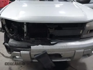 2007 Chevrolet TrailBlazer LS with VIN 1GNDT13S272125034, listed as a IAAI auction lot 41478515 with 215,462 mi miles and . Bid and sale history available at DreamBid. Image 12.