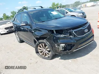 2012 Kia Sorento SX with VIN 5XYKW4A2XCG232506, listed as a IAAI auction lot 42740284 with 140,990 mi miles and . Bid and sale history available at DreamBid. Image 1.