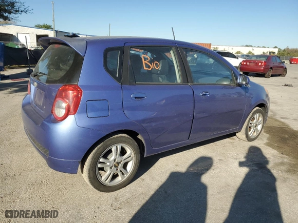 2009 Chevrolet Aveo LT w/2LT with VIN KL1TG66E89B299356, listed as a Copart auction lot 48540435 with 88,947 mi miles and Salvage Title. Bid and sale history available at carsss.com. Image 3.