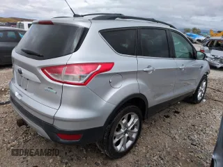 2016 Ford Escape SE z VIN 1FMCU0G91GUC59990, wystawiony jako Copart lot #56956395 z przebiegiem 112 706 mil mil oraz Szkoda całkowita • Salvage title. Historia ofert i sprzedaży dostępna na DreamBid. Obrazek 3.